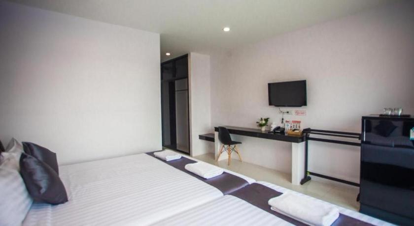 The Bed Hotel Phitsanulok Exterior photo