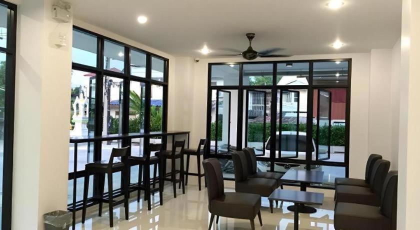 The Bed Hotel Phitsanulok Exterior photo